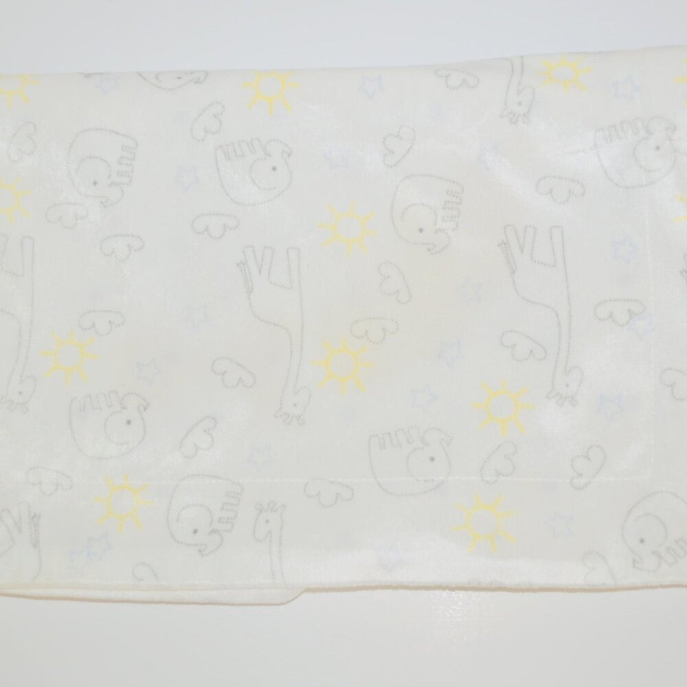Lila & Jack Baby Blanket White Yellow Gray Elephant Giraffe Cloud Polka Dot
